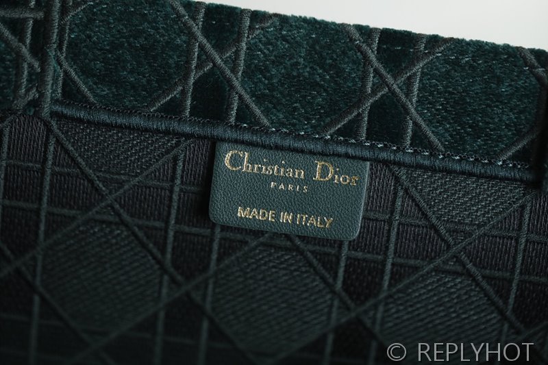 디올 북 토트 백 / 라지 / 다크그린 벨벳 [매장가490만원대]