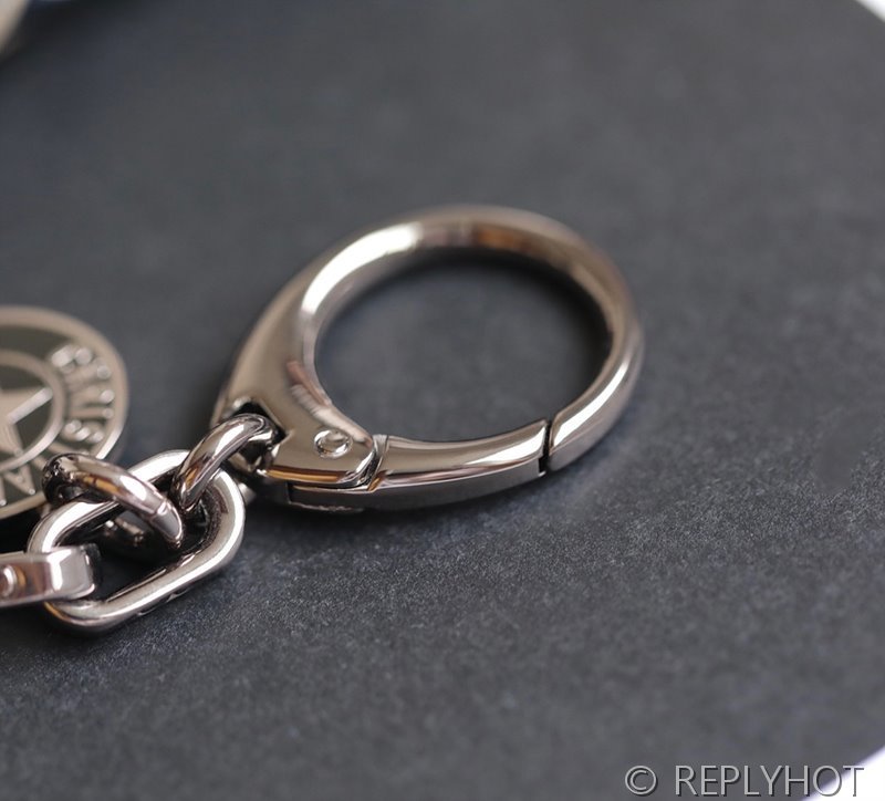 디올 30 Montaigne 몽테인 백참 실버 [매장가 145만원대]