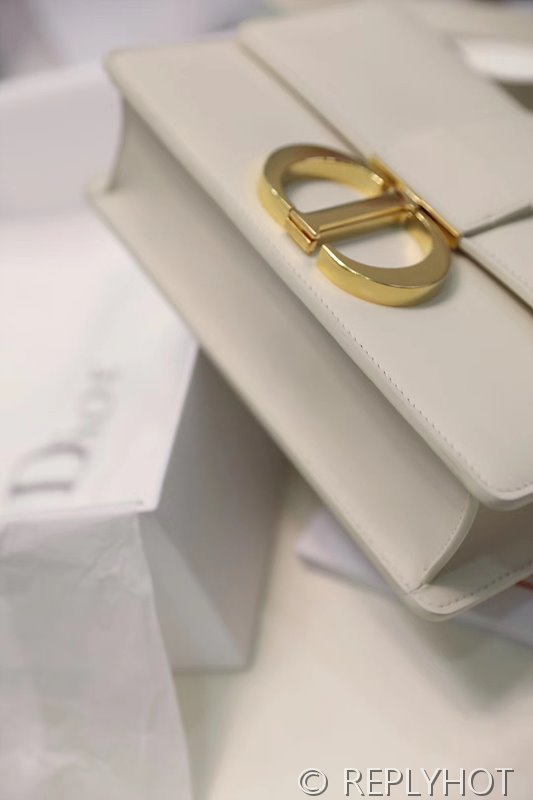 디올 30 Montaigne 몽테인 백 / 화이트 [매장가 530만원대]