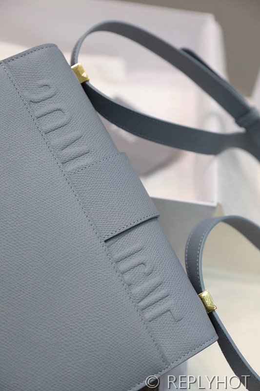 디올 30 Montaigne 몽테인 백 / 헤이즈블루 [매장가 530만원대]