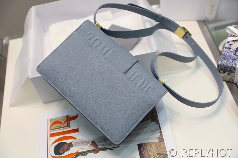 디올 30 Montaigne 몽테인 백 / 헤이즈블루 [매장가 530만원대]