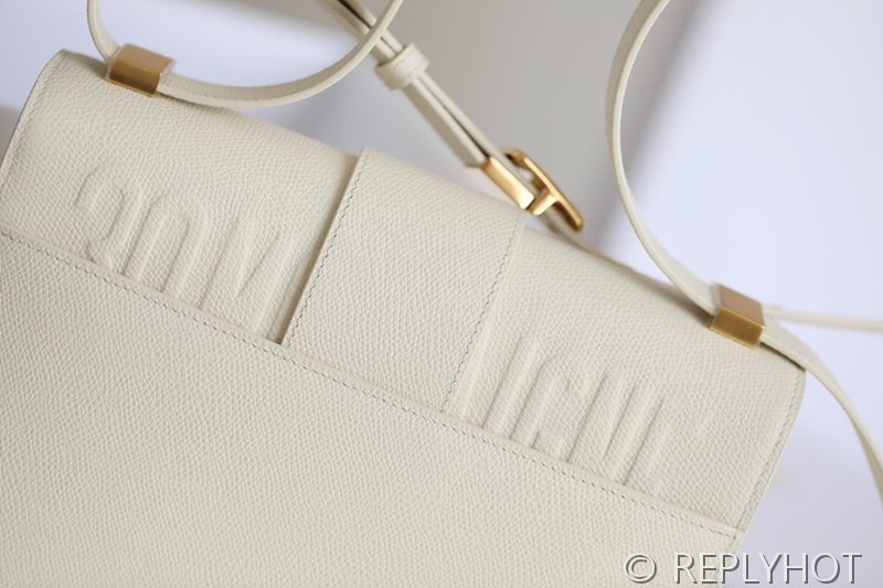 디올 30 Montaigne 몽테인 백 / 팜프린팅 화이트 [매장가 530만원대]