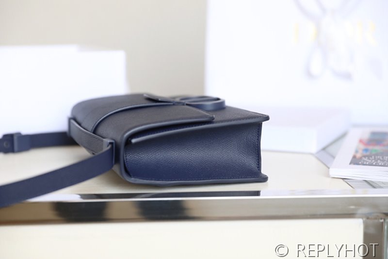 디올 30 Montaigne 몽테인 백 / 팜프린팅 울트라매트블랙 [매장가 530만원대]