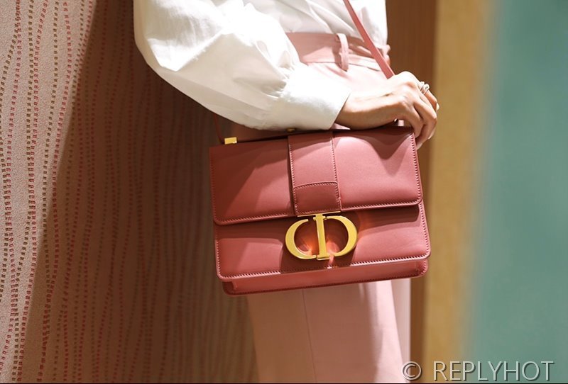 디올 30 Montaigne 몽테인 백 / 시에나 레드 [매장가 530만원대]