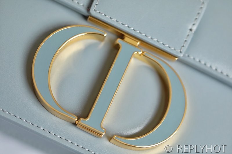 디올 30 Montaigne 몽테인 백 / 스카이블루 [매장가 530만원대]