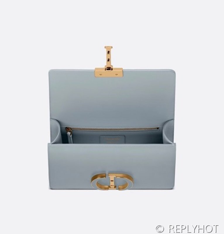 디올 30 Montaigne 몽테인 백 / 스무드 블루 스카이 [매장가 530만원대]