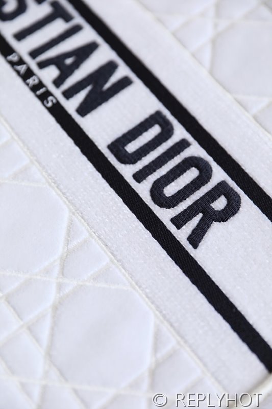 디올 북 토트 백 / 미디움 / 화이트 [매장가475만원대]