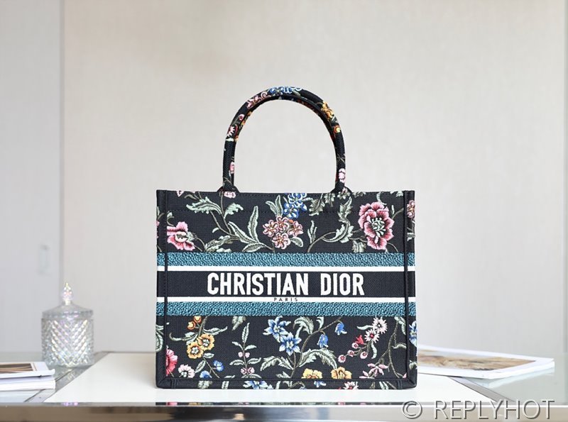 디올 북 토트 백 / 미디움 / 피오니 [매장가475만원대]