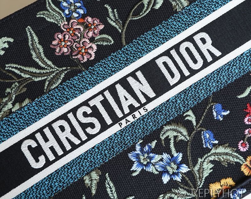 디올 북 토트 백 / 미디움 / 피오니 [매장가475만원대]