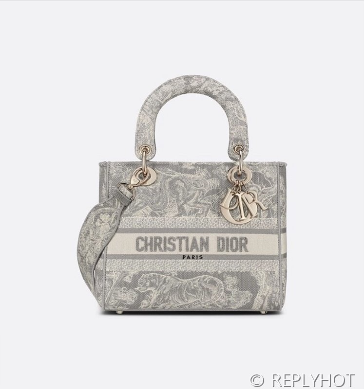 디올 Lady D-LITE 자수 미디엄백 타이거 그레이 [매장가 740만원대]