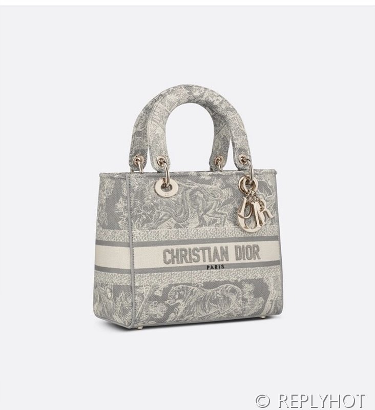 디올 Lady D-LITE 자수 미디엄백 타이거 그레이 [매장가 740만원대]