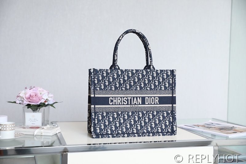 디올 북 토트 백 / 미디움 / 오블리크블루 [매장가475만원대]