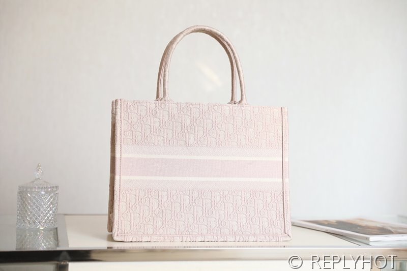 디올 북 토트 백 / 미디움 / 오블리크 핑크 [매장가475만원대]