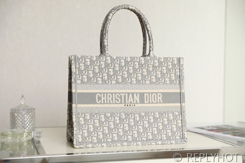 디올 북 토트 백 / 미디움 / 오블리크 그레이 [매장가475만원대]