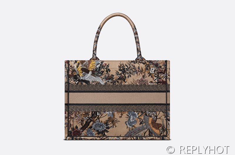 디올 북 토트 백 / 미디움 / 브라운윈터가든 [매장가475만원대]