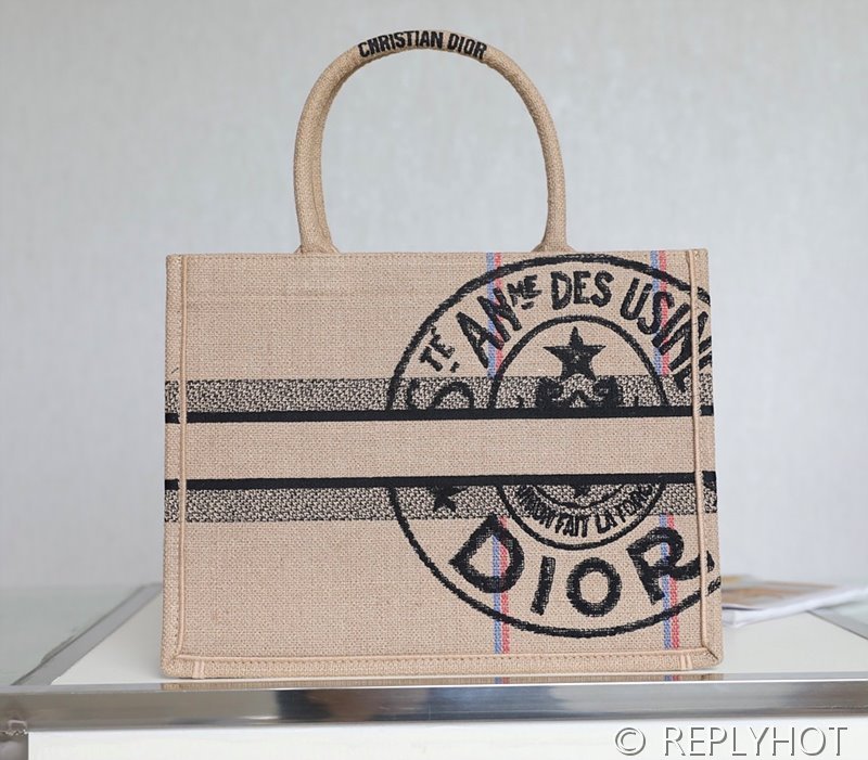 디올 북 토트 백 / 미디움 / 베이지린넨 [매장가475만원대]