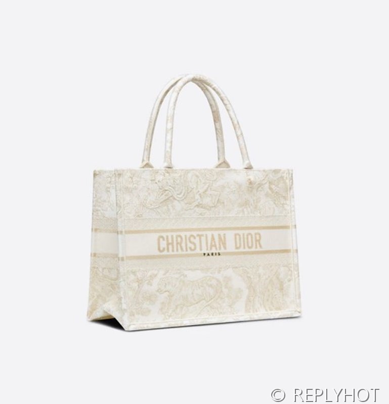 디올 북 토트 백 / 미디움 / 메탈라인 타이거 화이트 [매장가475만원대]
