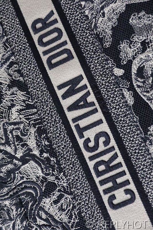 디올 북 토트 백 / 미디움 / 리버스블루 [매장가475만원대]