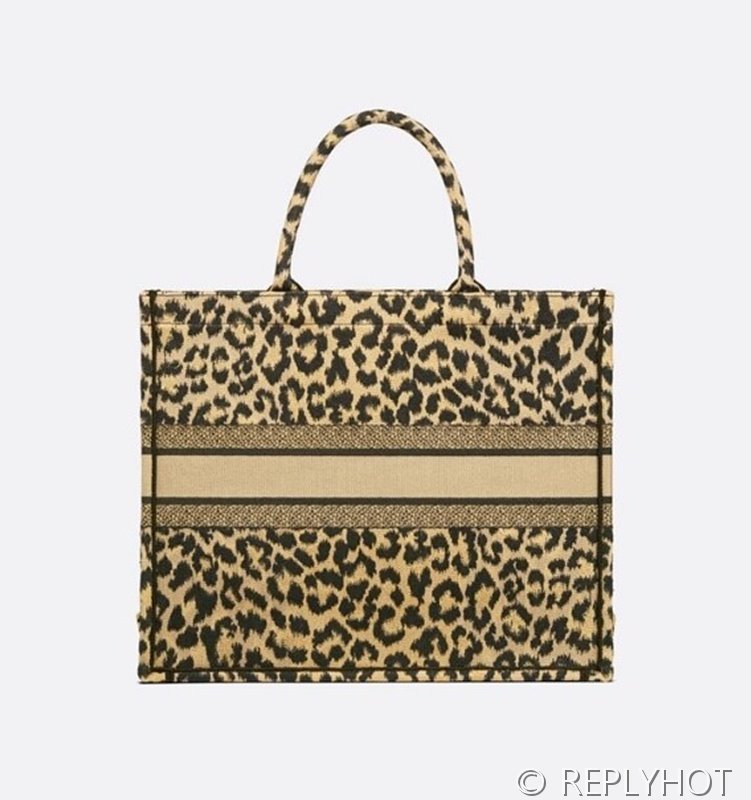 디올 북 토트 백 / 미디움 / 레오파드 [매장가475만원대]