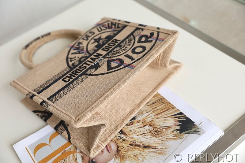 디올 북 토트 백 / 스몰 / 베이지린넨 [매장가455만원대]