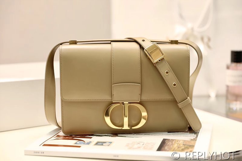 디올 30 Montaigne 몽테인 백 / 샌드 [매장가 530만원대]