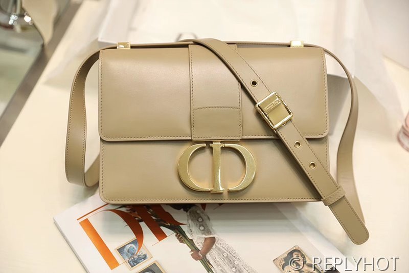 디올 30 Montaigne 몽테인 백 / 샌드 [매장가 530만원대]