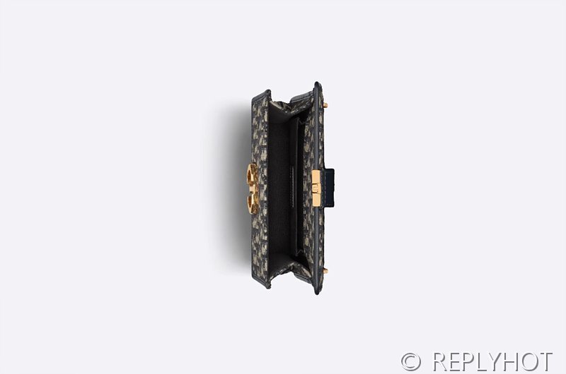 디올 30 Montaigne East-West 체인 백 [매장가 470만원대]