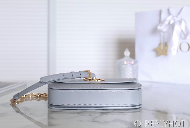 디올 30 Montaigne Avenue 백 / 이터리얼 블루 [매장가 530만원대]