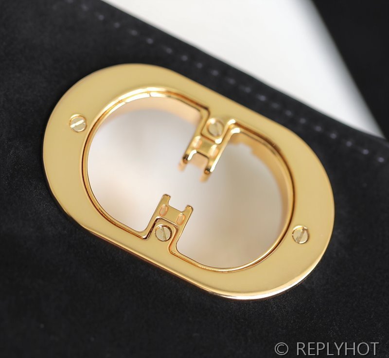 디올 30 Montaigne Avenue 백 / 블랙 [매장가 530만원대]