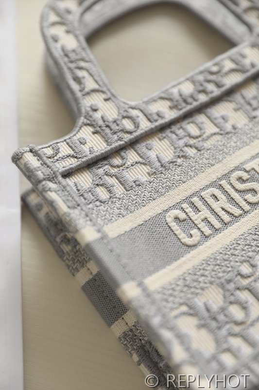 디올 북 토트 백 / 미니 / 오블리크그레이 [매장가420만원대]