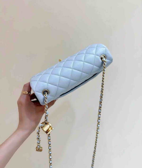 Classic Flap Mini 20cm