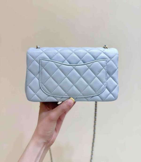 Chanel 25B Double CC Adjustable Buckle Bag Lambskin GHW 20cm