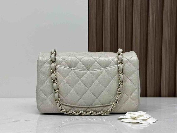 Chanel Classic Flap Bag 20cm