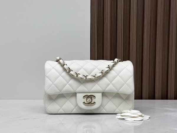 CHANEL Classic Flap Mini – Pure White’ (20cm)