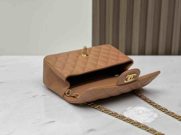 Chanel Classic Flap Mini Bag 20cm Caramel 22S