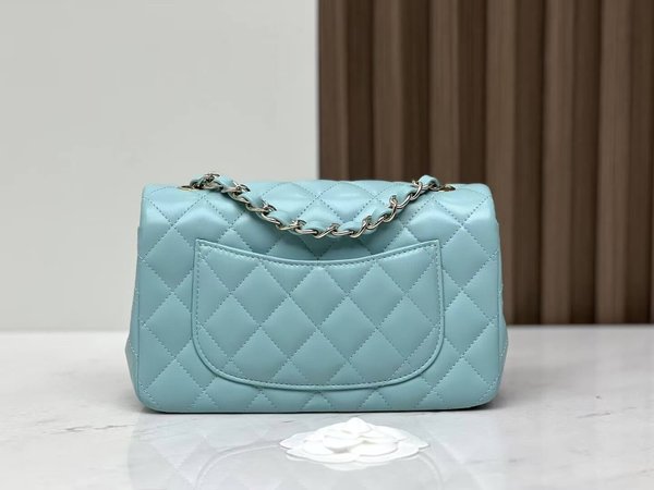 CHANEL Classic Flap Mini – Seasonal Limited ‘Lake Blue’  (20cm)