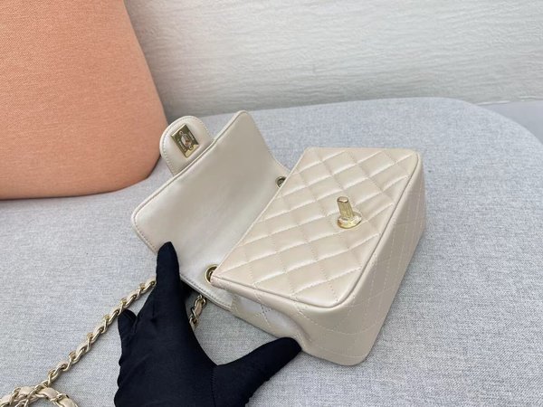 CHANEL Classic Flap Bag – Mini Square 17cm