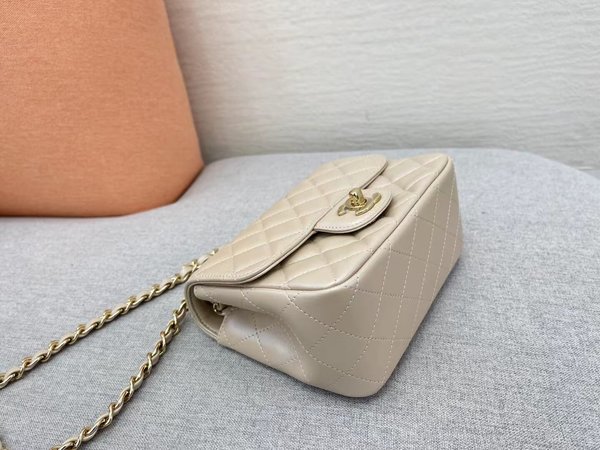 CHANEL Classic Flap Bag – Mini Square 17cm