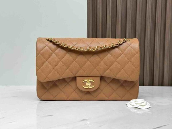 Chanel Classic Flap Jumbo Caramel 30cm