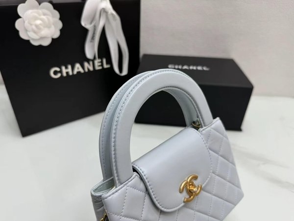 CHANEL 24P Kelly Bag  (19cm)