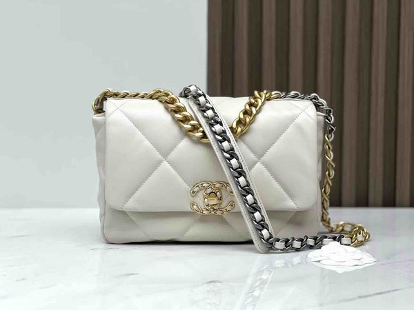 Chanel 19 Bag Off White 30cm