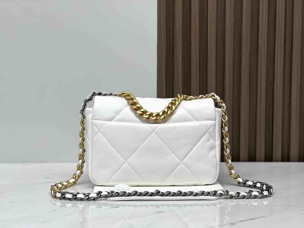 Chanel 19 Bag Cream White 26cm