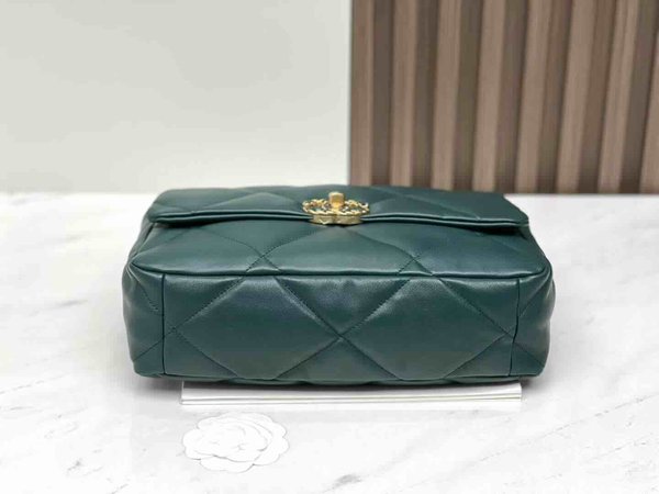 Chanel 19 Bag Dark Green 30cm
