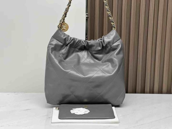 Chanel 22P Chanel 22 Grey 37cm