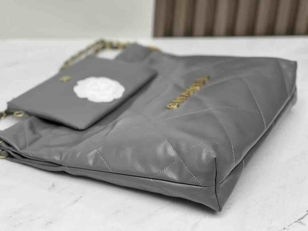 Chanel 22P Chanel 22 Grey 37cm