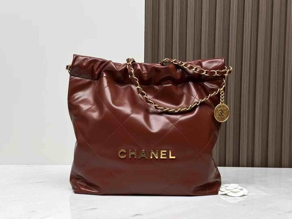 Chanel 24A Chanel 22 Small Golden Brown 37cm
