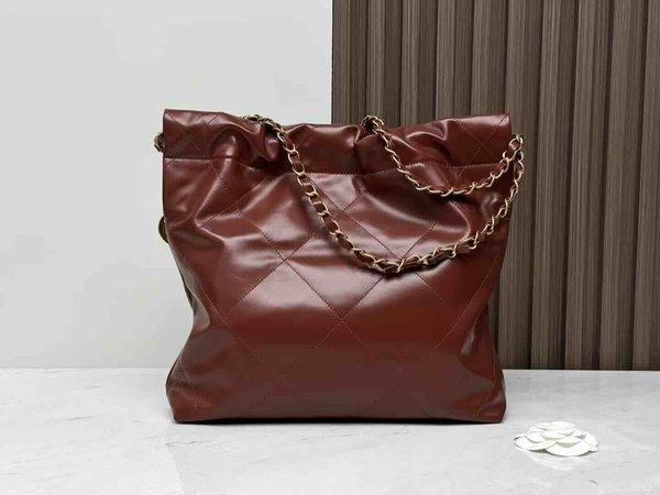 Chanel 24A Chanel 22 Small Golden Brown 37cm