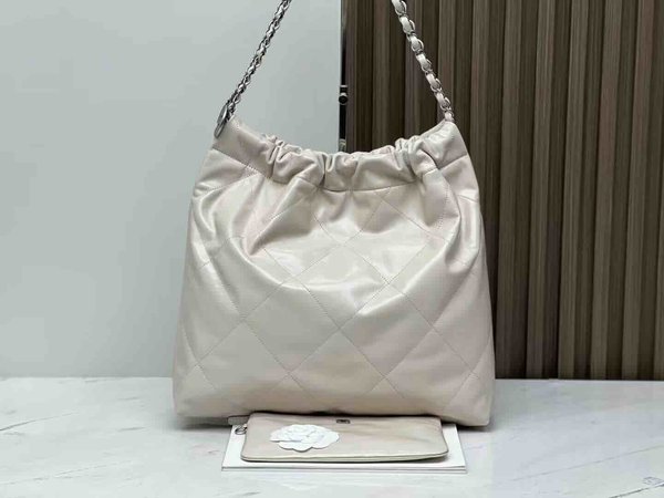 Chanel 23P Chanel 22 Cream Beige