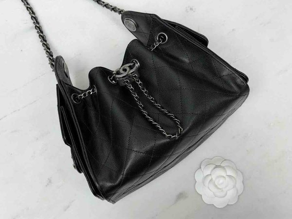 Chanel 26C Mini 25 Hobo Bag × Silver Hardware – Black  20 × 22 × 12.5 cm