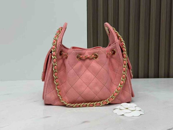 Chanel 26C Mini 25 Hobo Bag – Pink  Size: 20 × 22 × 12.5 cm